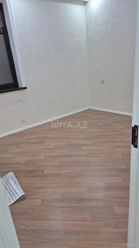 Satılır 6 otaqlı həyət evi 250 m²
