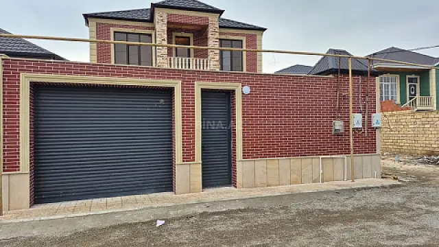 Satılır 6 otaqlı həyət evi 250 m²