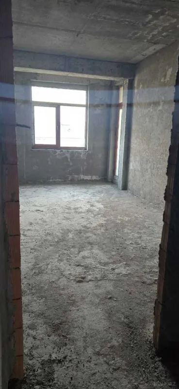 Satılır 3 otaqlı mənzil 138 m²