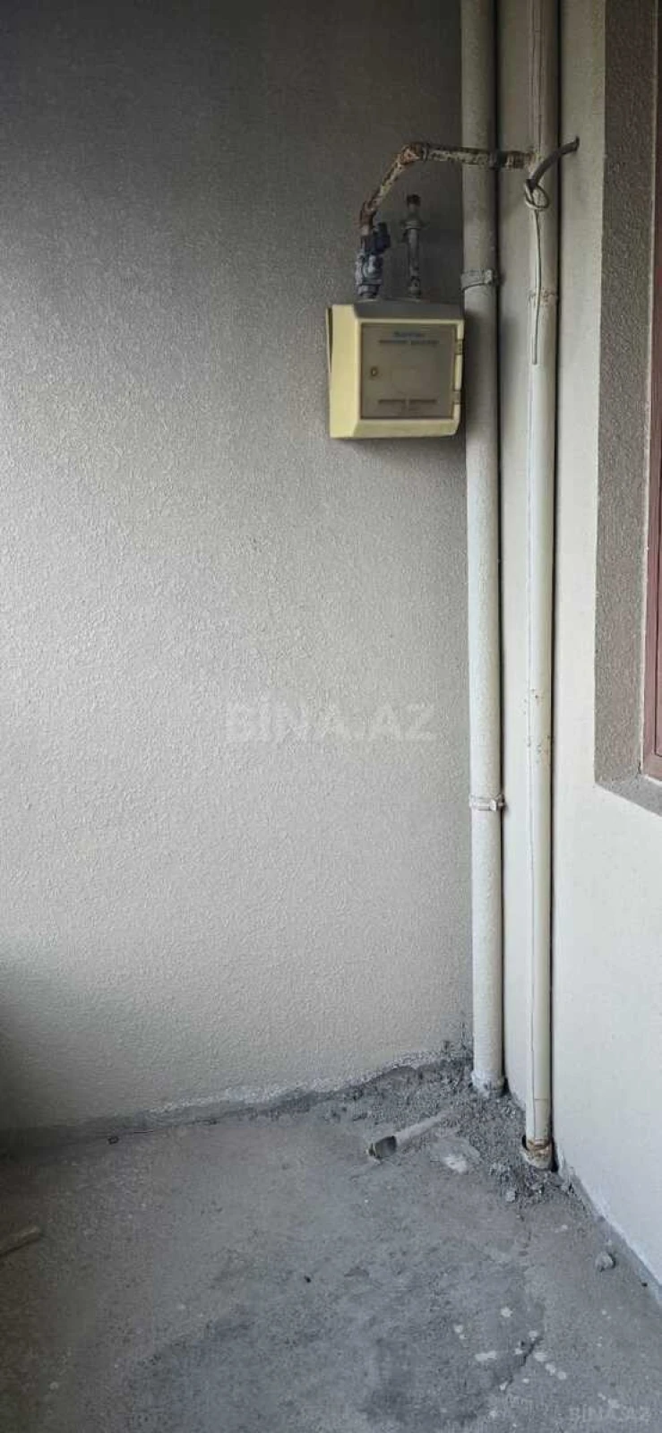 Satılır 3 otaqlı mənzil 138 m²