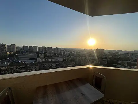 Kirayə verilir 2 otaqlı mənzil 85 m²