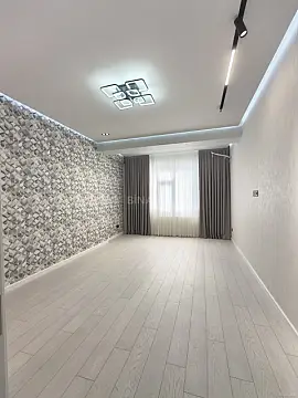 Satılır 3 otaqlı mənzil 118 m²