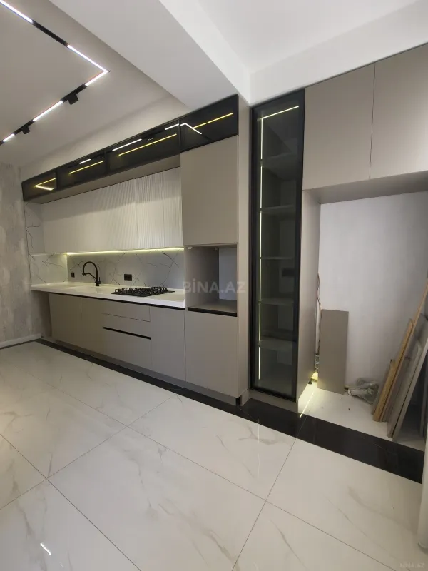 Satılır 3 otaqlı mənzil 118 m²