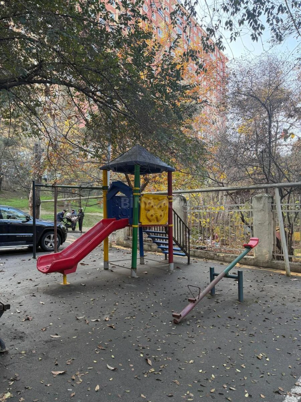 Satılır 2 otaqlı mənzil 42 m²