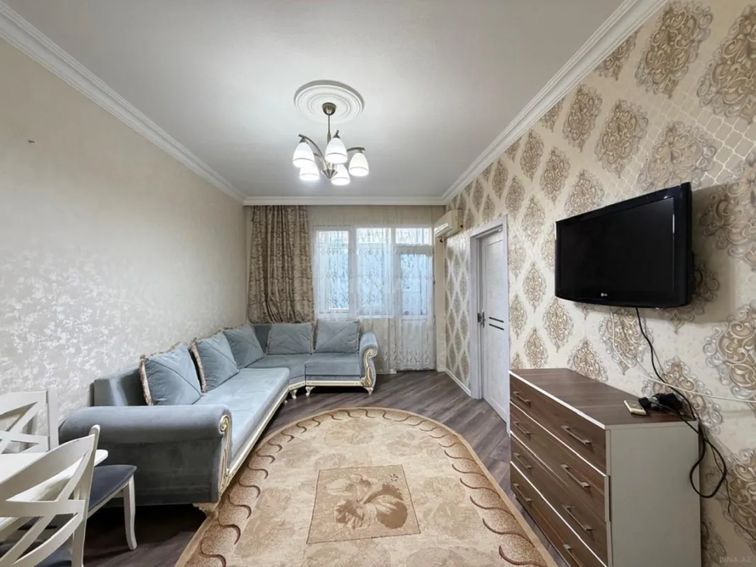 Satılır 2 otaqlı mənzil 42 m²