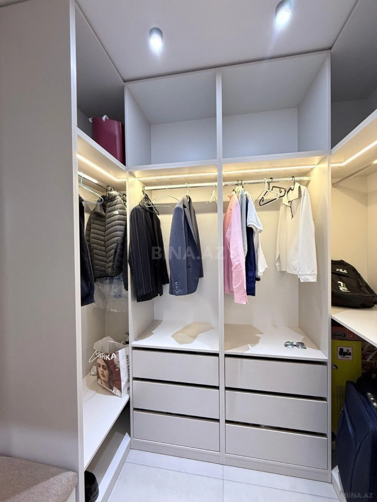 Kirayə verilir 2 otaqlı mənzil 96 m²