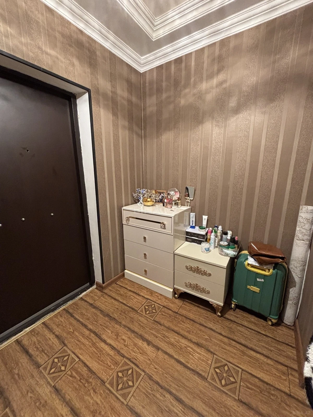 Satılır 2 otaqlı mənzil 55 m²