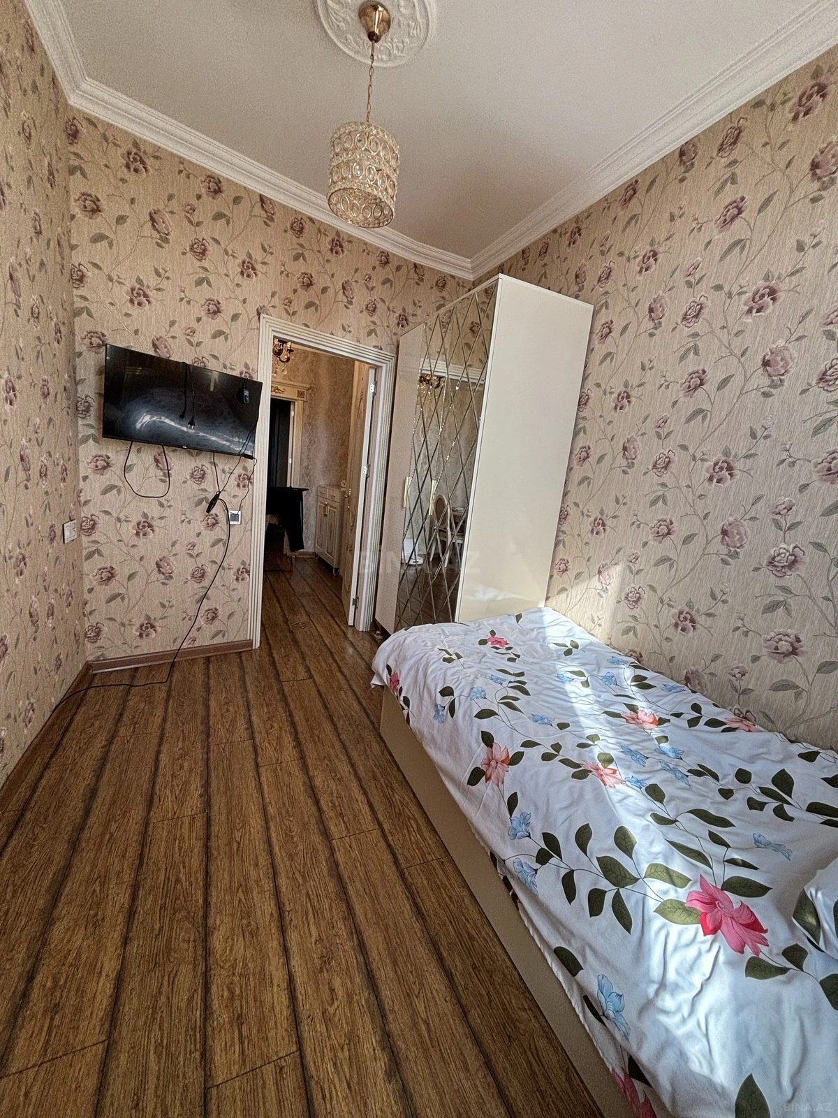 Satılır 2 otaqlı mənzil 55 m²