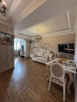 Satılır 2 otaqlı mənzil 55 m²