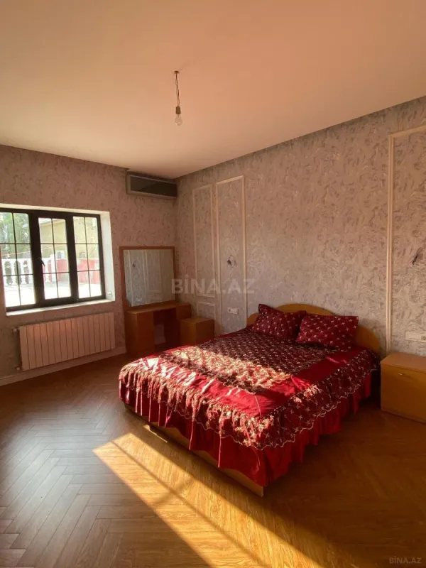 Kirayə verilir 5 otaqlı həyət evi 360 m²