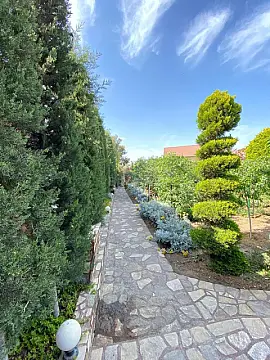 Kirayə verilir 5 otaqlı həyət evi 360 m²