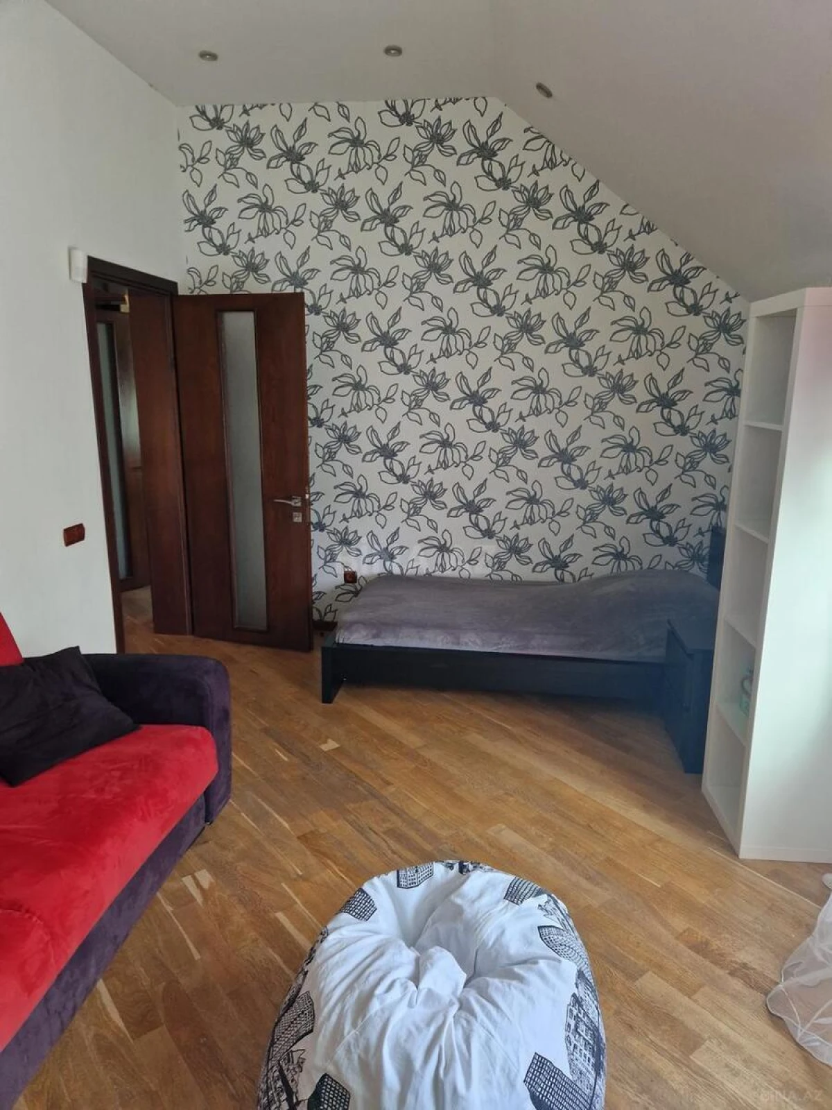 Kirayə verilir 5 otaqlı həyət evi 360 m²