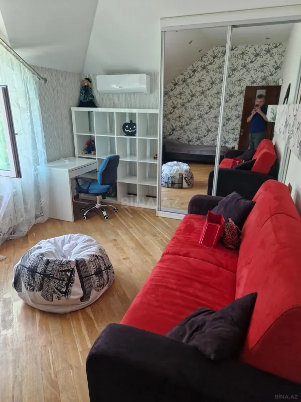 Kirayə verilir 5 otaqlı həyət evi 360 m²