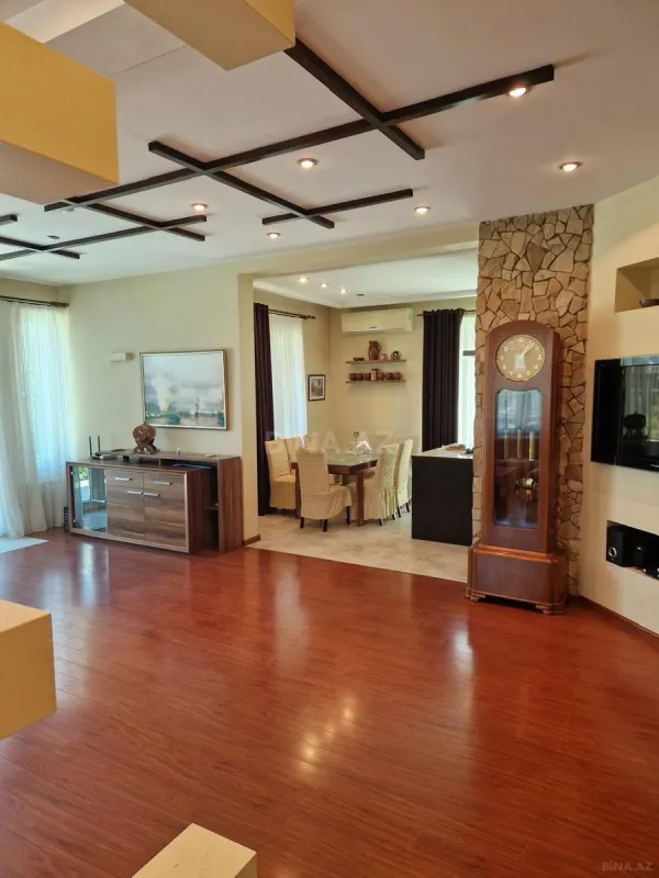 Kirayə verilir 5 otaqlı həyət evi 360 m²