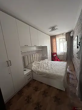Satılır 2 otaqlı mənzil 45 m² — Bakı, Memar Əcəmi yanı 2 otaq 45.00 m²