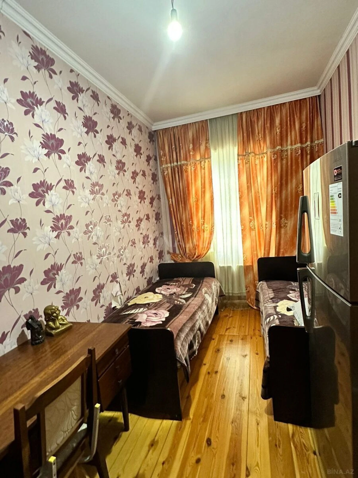 Satılır 6 otaqlı həyət evi 250 m²