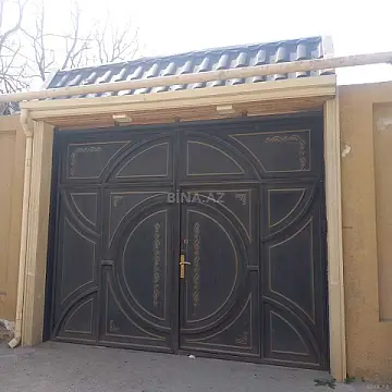 Satılır 6 otaqlı həyət evi 465 m²