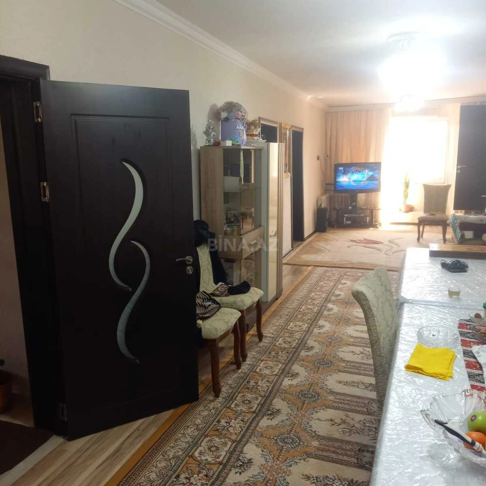 Satılır 6 otaqlı həyət evi 465 m²