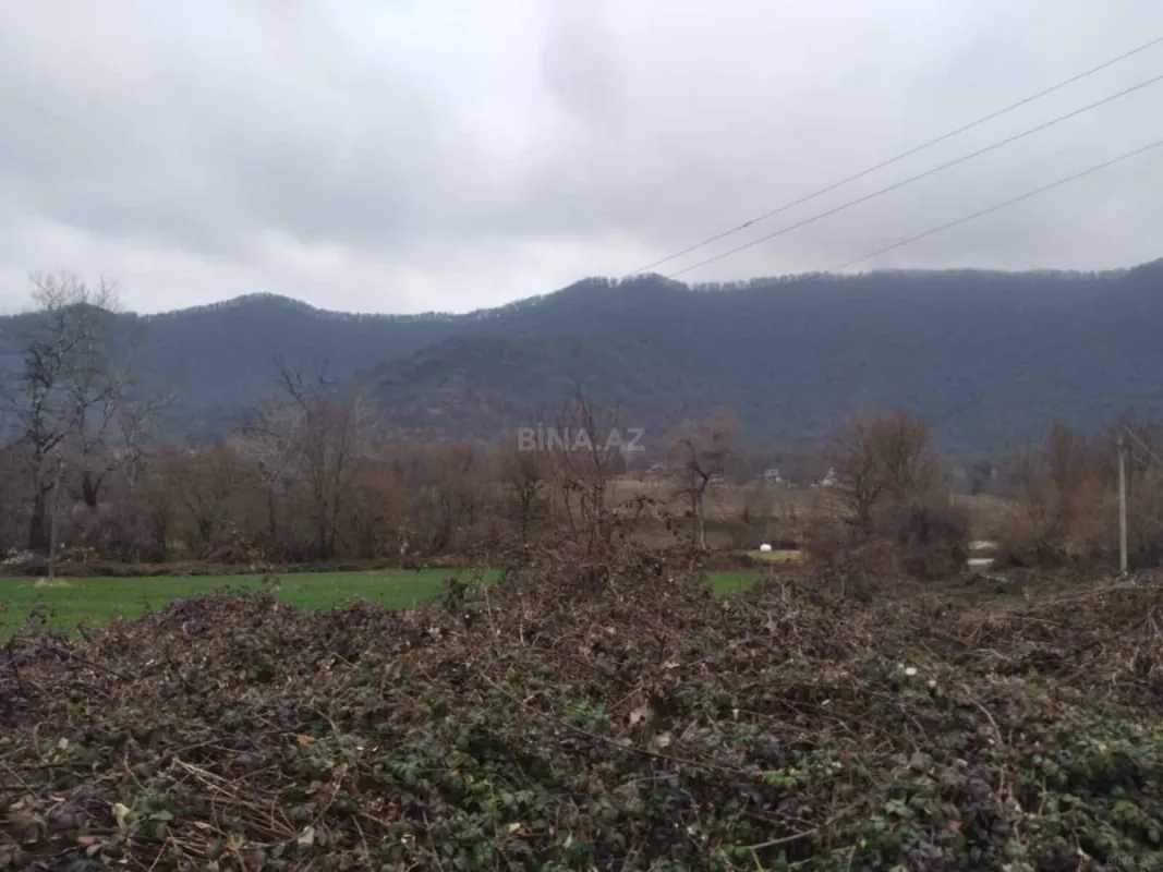 Satılır torpaq sahəsi 50 m²