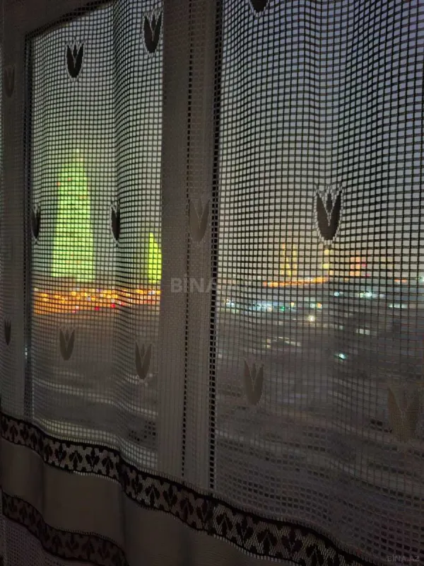 Kirayə verilir 2 otaqlı mənzil 65 m²