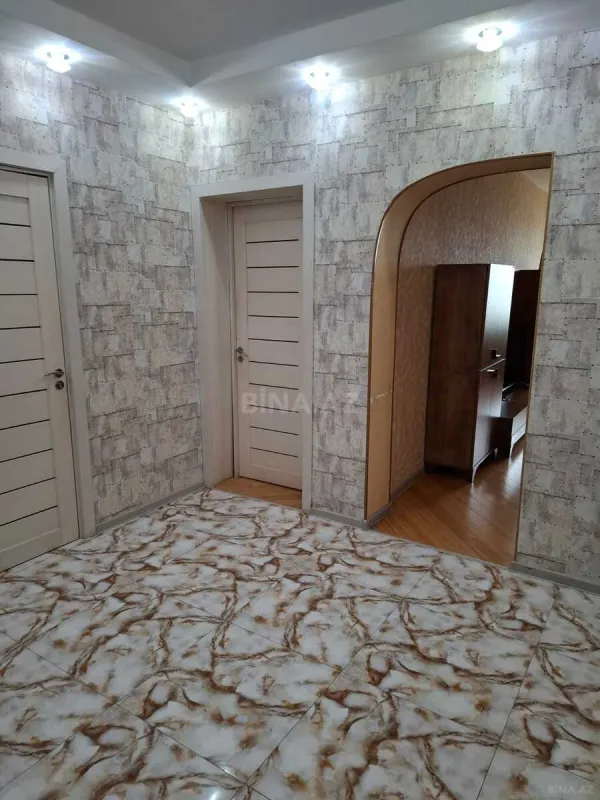 Kirayə verilir 2 otaqlı mənzil 65 m²