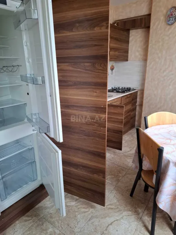 Kirayə verilir 2 otaqlı mənzil 65 m²