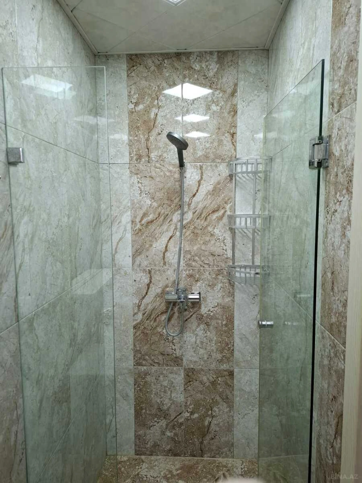 Kirayə verilir 2 otaqlı mənzil 65 m²