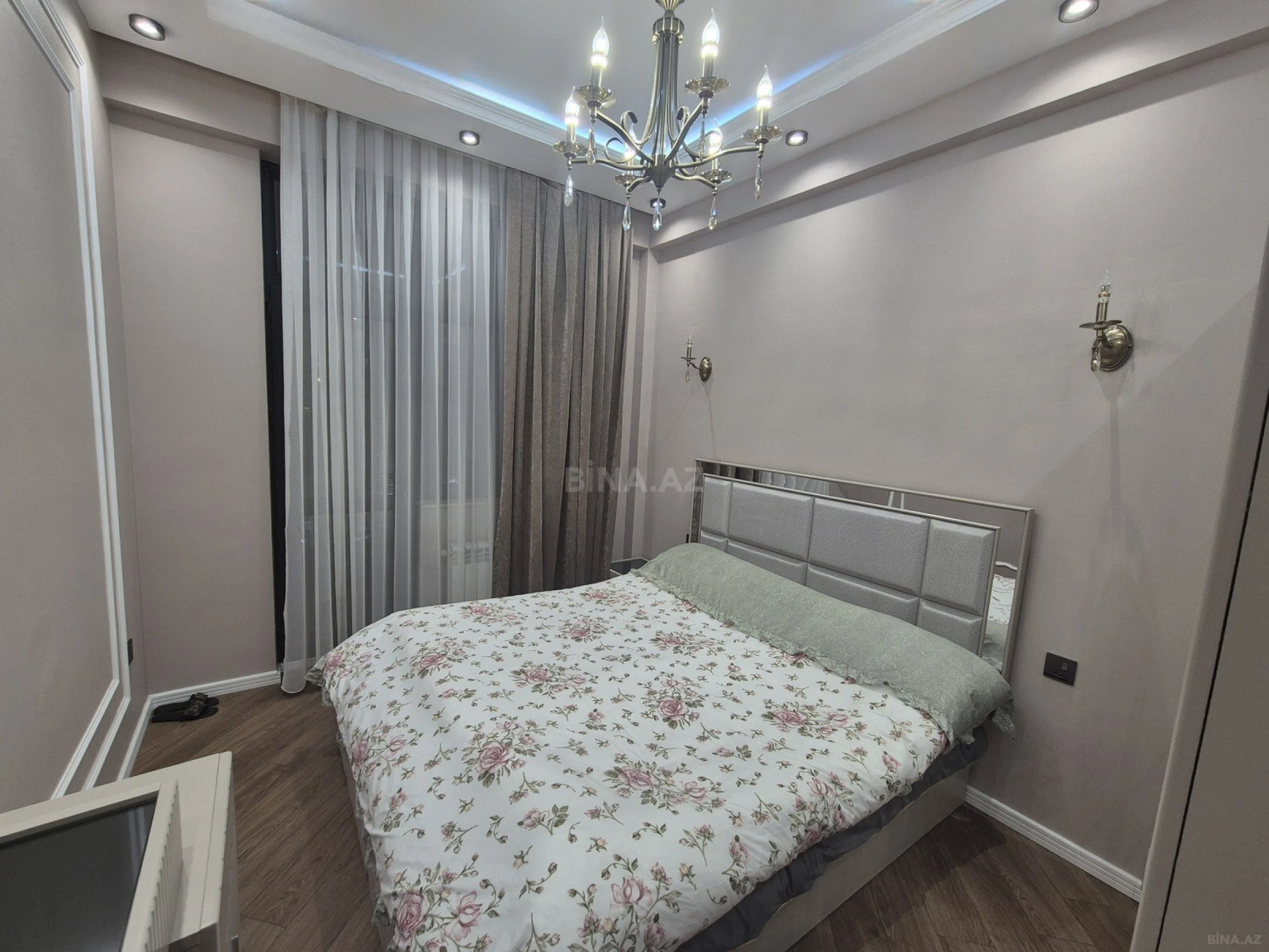 Satılır 2 otaqlı mənzil 63 m²