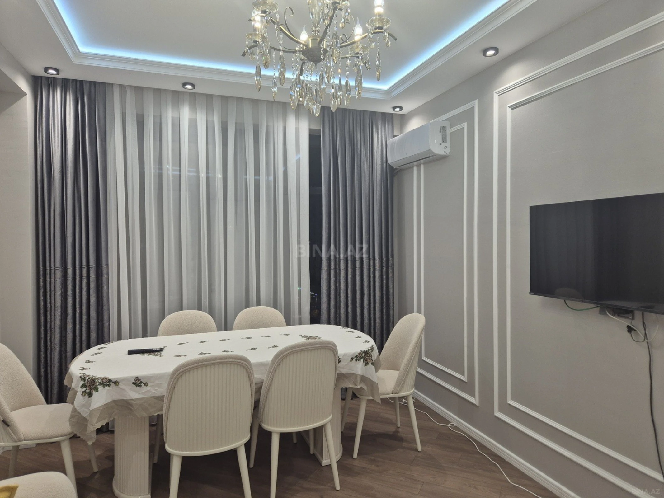 Satılır 2 otaqlı mənzil 63 m²