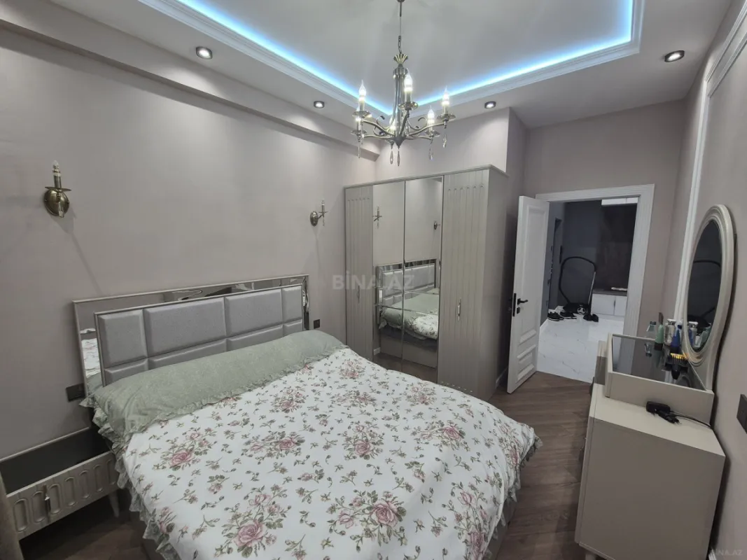 Satılır 2 otaqlı mənzil 63 m²