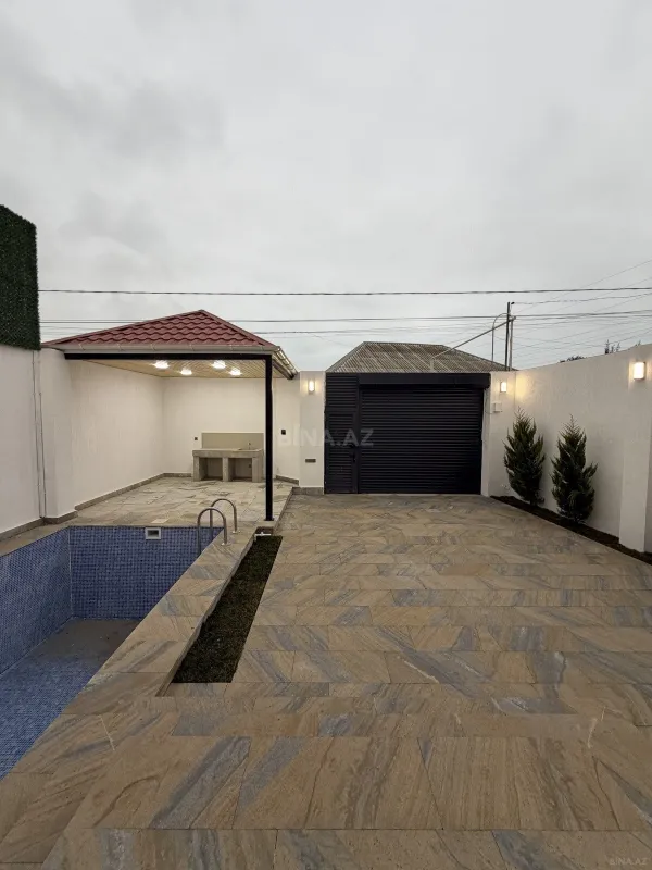 Satılır 4 otaqlı həyət evi 130 m²