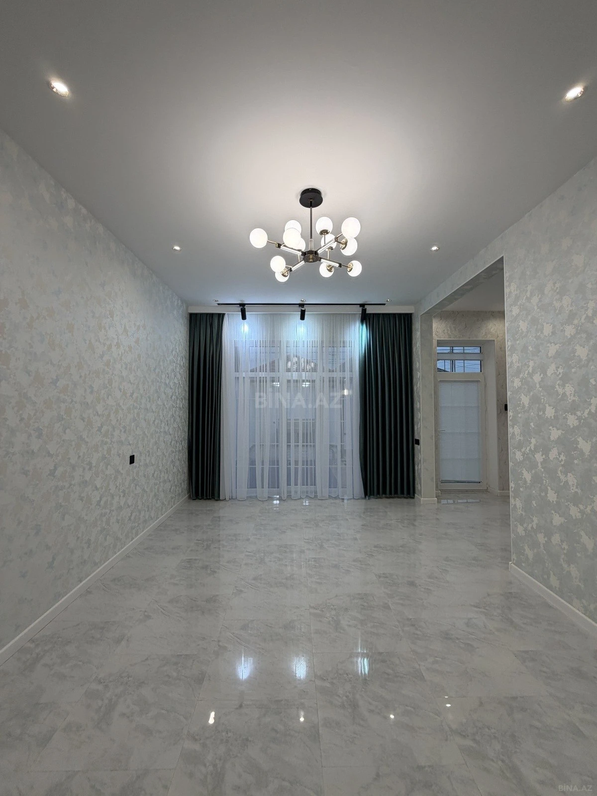 Satılır 4 otaqlı həyət evi 130 m²