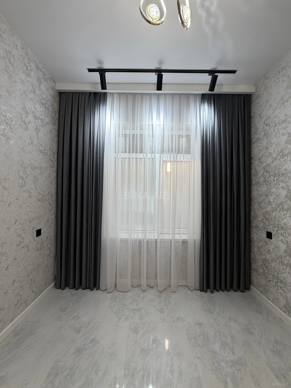 Satılır 4 otaqlı həyət evi 130 m²