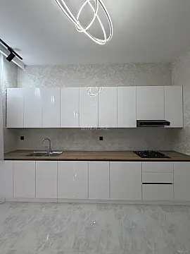 Satılır 4 otaqlı həyət evi 130 m²