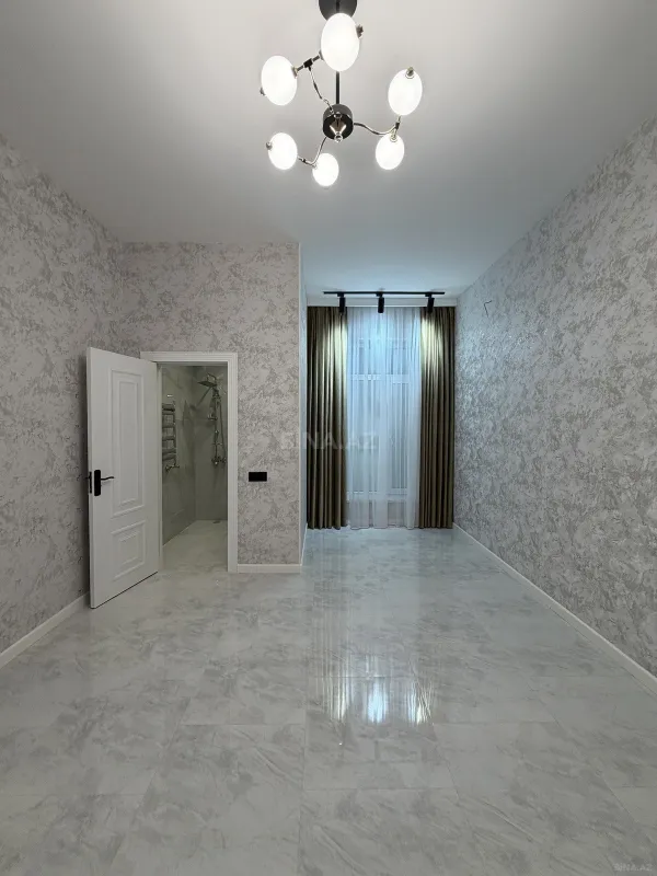 Satılır 4 otaqlı həyət evi 130 m²