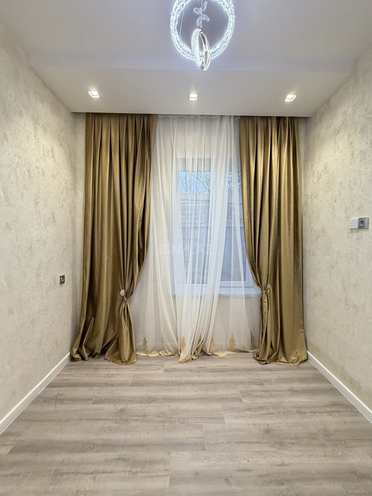 Satılır 4 otaqlı həyət evi 110 m²