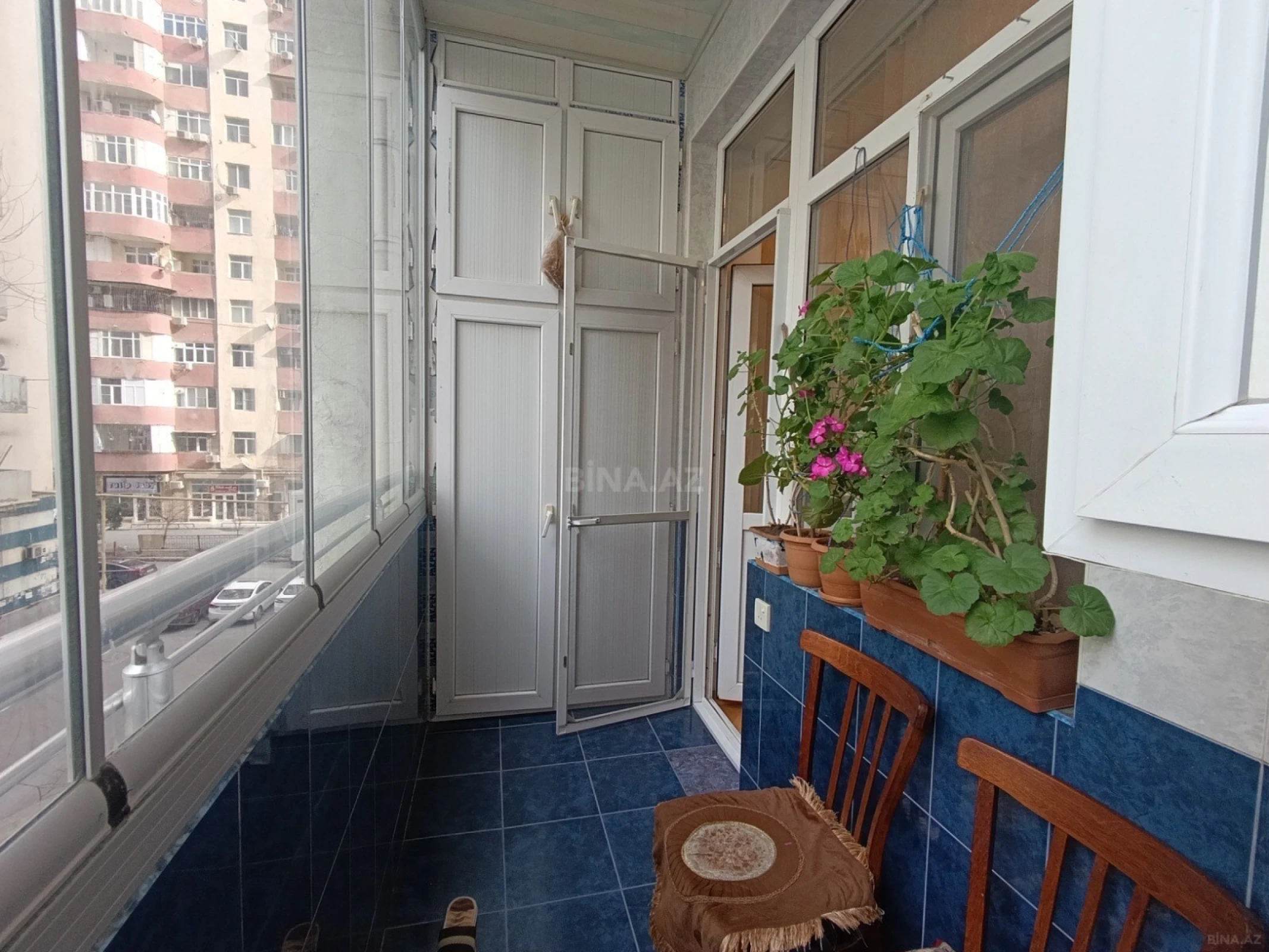 Satılır 2 otaqlı mənzil 60 m²
