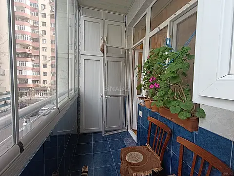 Satılır 2 otaqlı mənzil 60 m²