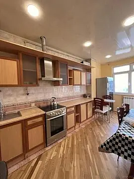 Kirayə verilir 3 otaqlı mənzil 110 m²