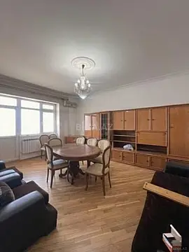 Kirayə verilir 3 otaqlı mənzil 110 m²