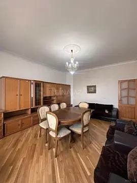 Kirayə verilir 3 otaqlı mənzil 110 m²