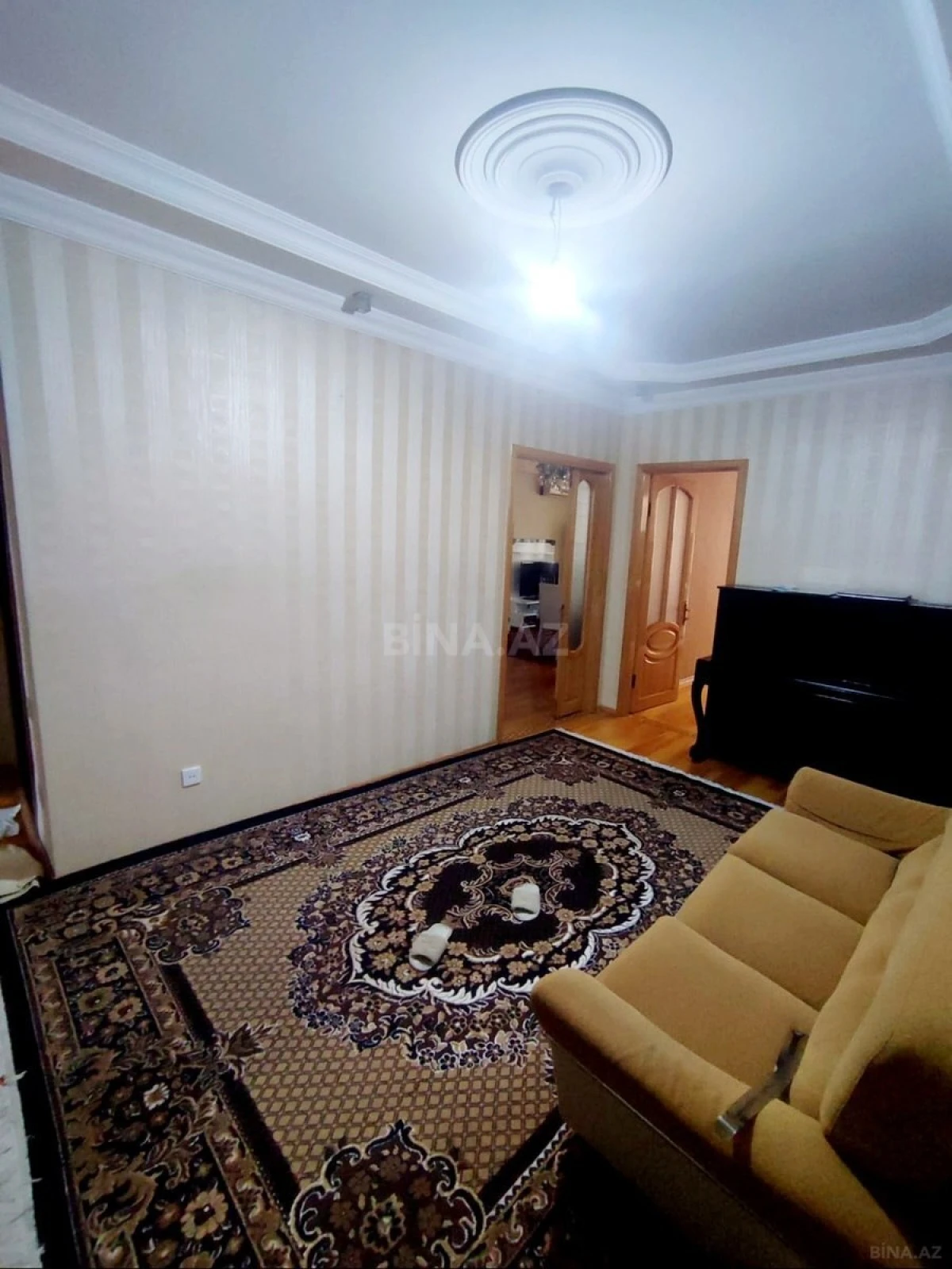 Satılır 3 otaqlı mənzil 125 m²