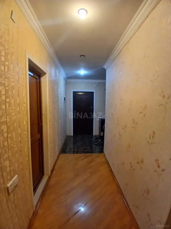 Satılır 2 otaqlı mənzil 67 m²