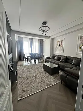Kirayə verilir 3 otaqlı mənzil 115 m² — Bakı, Şəhər mərkəzi 3 otaq 115.00 m²