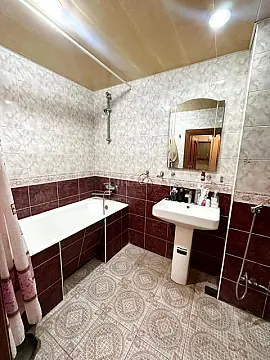 Satılır 3 otaqlı mənzil 91 m²