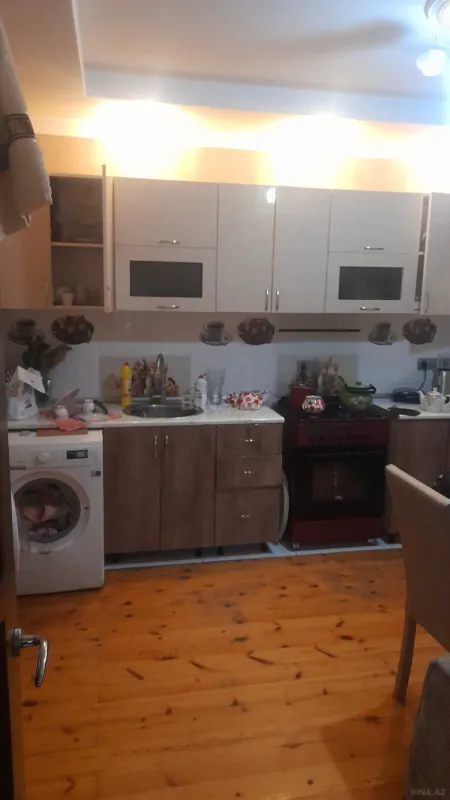 Satılır 7 otaqlı həyət evi 220 m²
