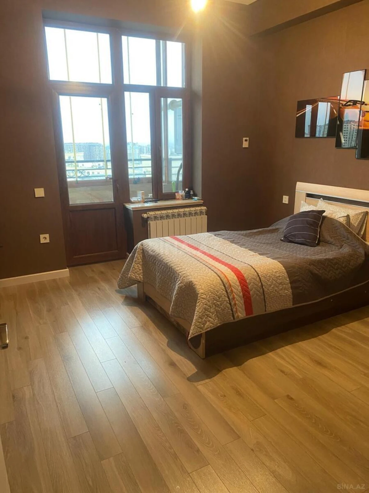 Satılır 3 otaqlı mənzil 82.3 m²