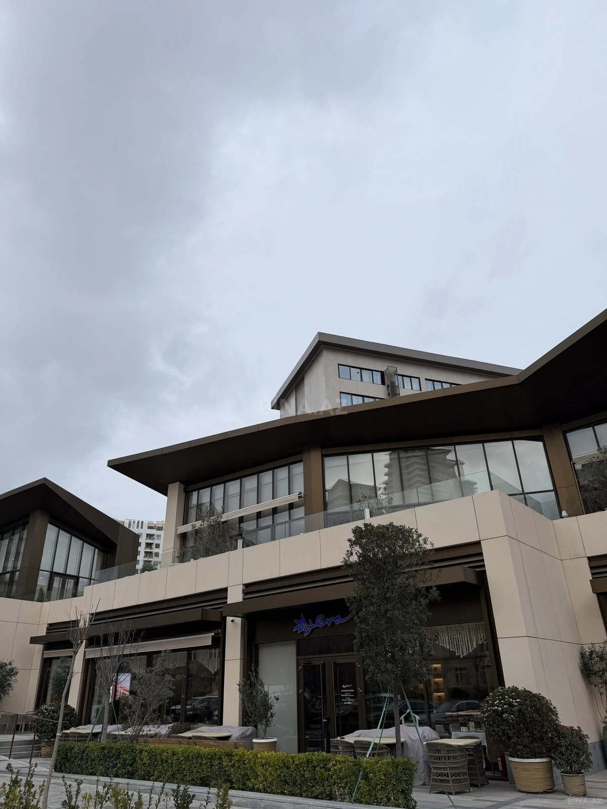 Satılır 2 otaqlı mənzil 70 m²