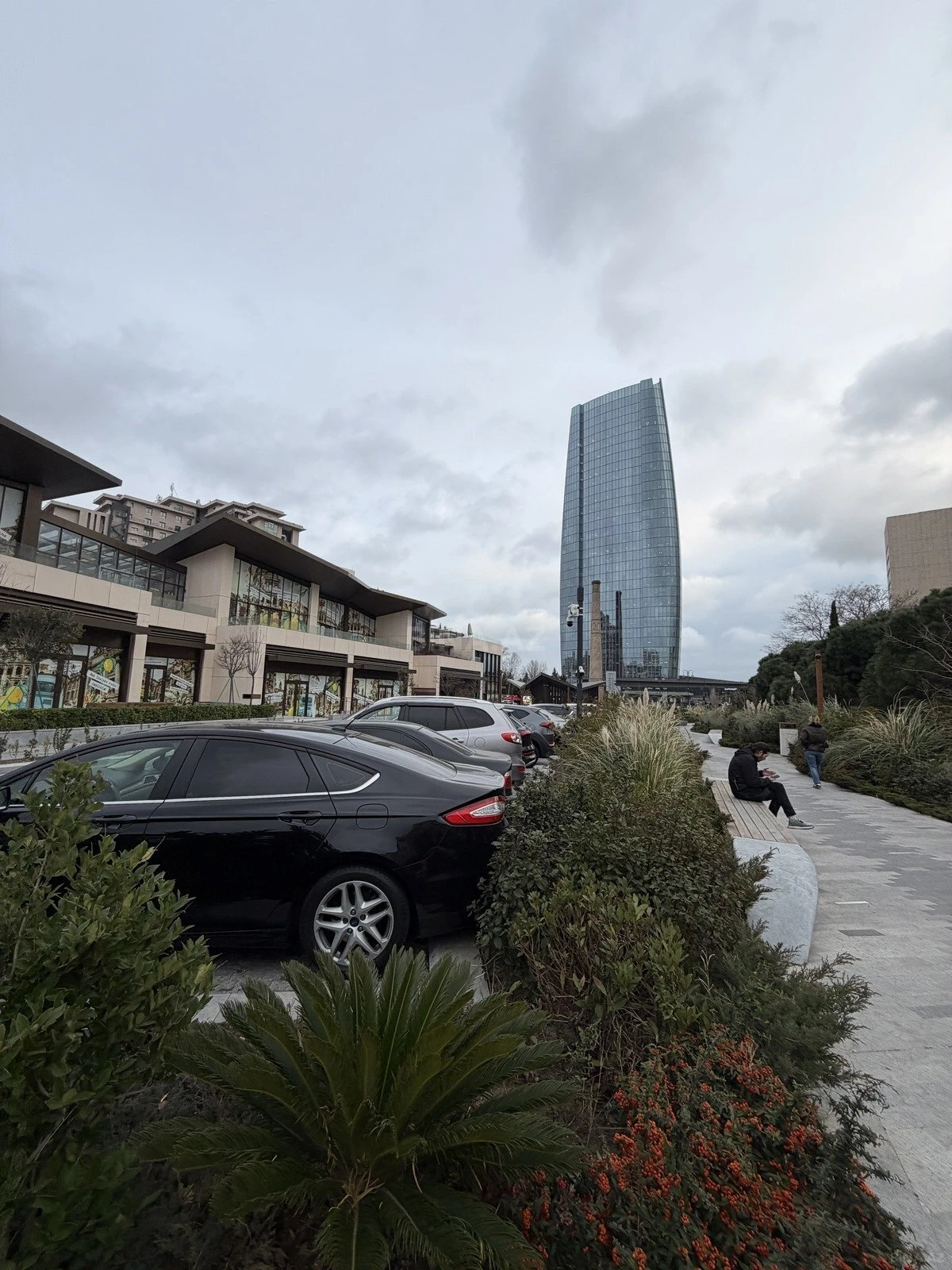 Satılır 2 otaqlı mənzil 70 m²