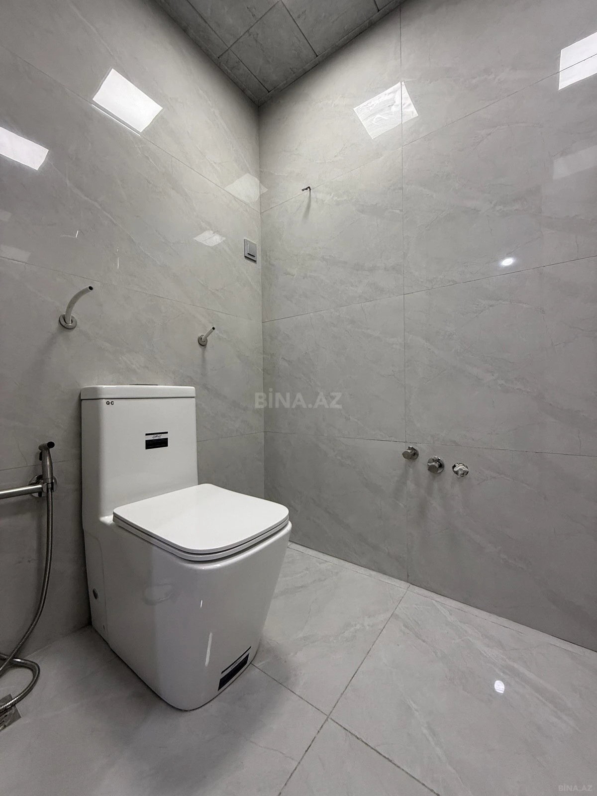 Satılır 1 otaqlı mənzil 20 m²